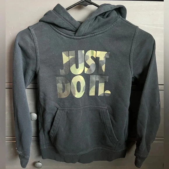 NIKE KIDS PULLOVER HOODIE SIZE SMALL - Picture 1 of 4